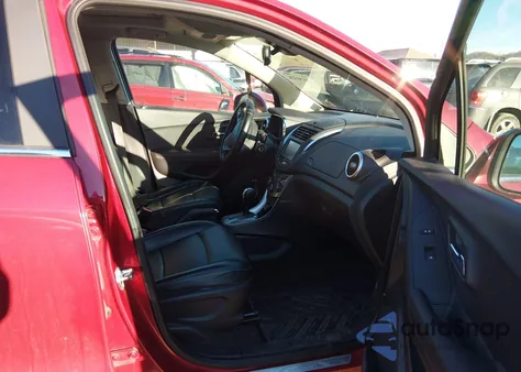 2015 Chevrolet Trax Ltz z USA, uszkodzony, nr VIN KL7CJTSB6FB200322